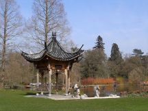 800px-Butterfly_lovers_pavilion_5366r